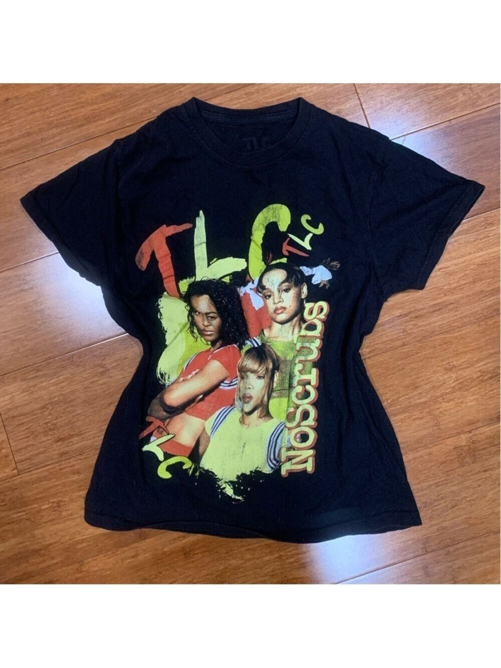 ❤️TLC vintage style shirt sleeved t shirt sz S